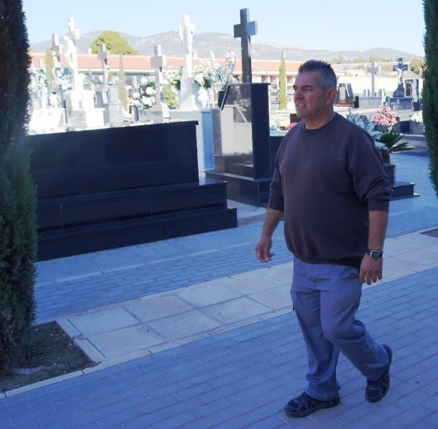 Prorrogan un año más el contrato del Servicio del Cementerio Municipal hasta abril de 2025 - 2, Foto 2