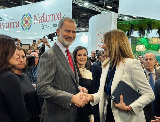 La alcaldesa de Archena invita, en FITUR, al rey Felipe VI a la inauguración del próximo Congreso Nacional de Termalismo en Archena - 1, Foto 1