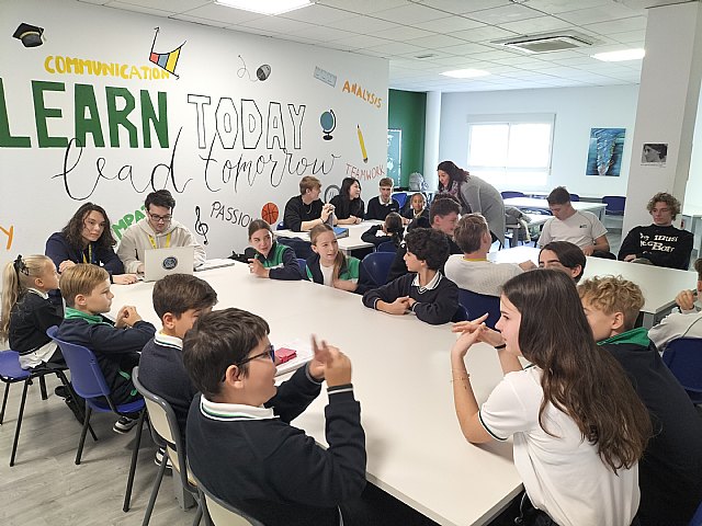 Estudiantes al poder: así se involucran alumnos de la Vega Baja y Murcia en la gestión de sus colegios - 2, Foto 2