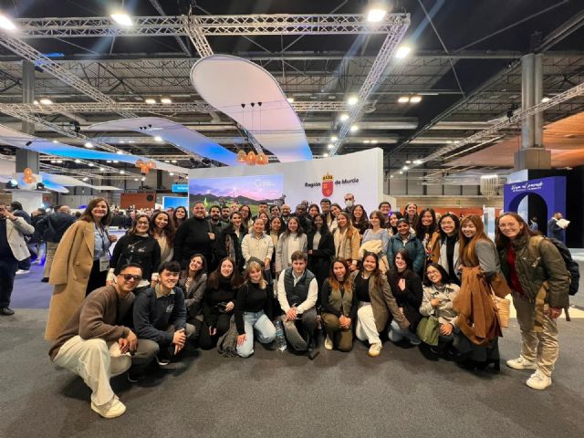 Estudiantes de Turismo de la UCAM participan en FITUR - 1, Foto 1