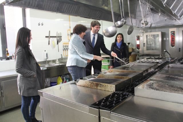 El Centro de Cualificación Turística de Murcia ofrece una nueva oferta formativa en Puerto Lumbreras - 1, Foto 1