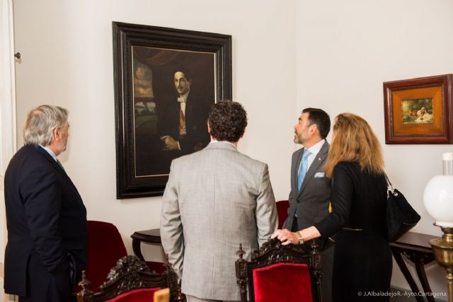 José López recibe a los cónsules de Suecia, Rumanía y Ecuador - 5, Foto 5