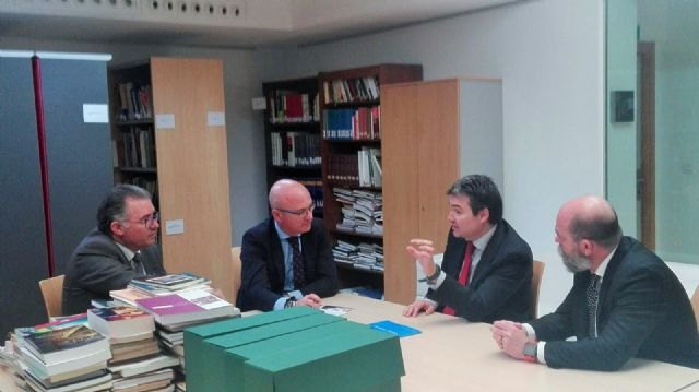 La Comunidad impulsa los aspectos sociales, ambientales y de buen gobierno en la estrategia y gestión de empresas de la Región - 1, Foto 1