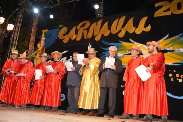 El jurado de la cuerva comienza su cata del elixir del Carnaval - 1, Foto 1