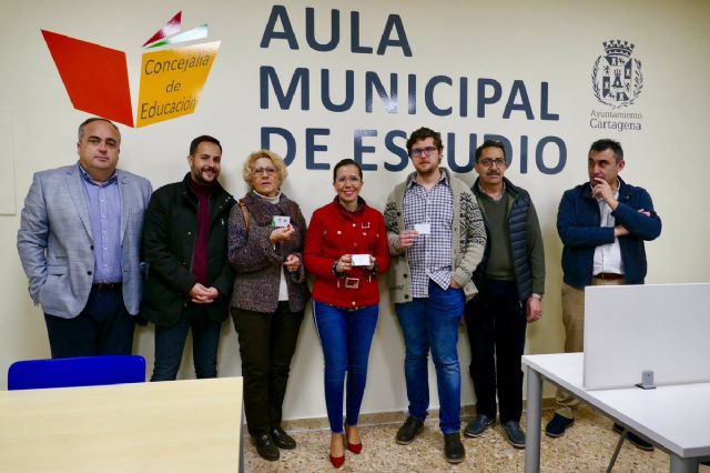 Inaugurada un aula de estudio en El Albujón con 18 puestos que funcionará 24 horas al día - 1, Foto 1