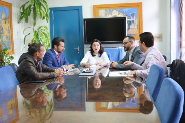 Fomento impulsa la construcción de una rotonda en el cruce del Polígono Industrial Oeste para reducir los accidentes - 1, Foto 1