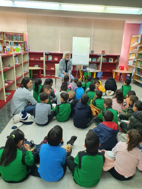 El escritor Andrés Guerrero y la ex Ministra Ángeles González Sinde protagonistas de las dos próximas jornadas de 'Encuentros con autor' - 1, Foto 1