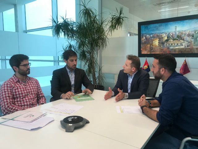 El Alcalde recibe al decano de la facultad de Ciencias del Deporte de la Universidad de Murcia - 3, Foto 3