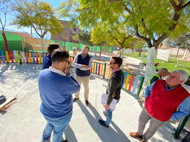 Los vecinos de La Ñora disfrutarán en primavera del renovado Jardín Calle Río Ebro - 5, Foto 5