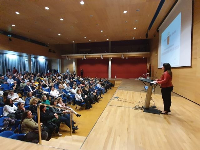 Educación acredita la experiencia profesional de 208 personas - 2, Foto 2