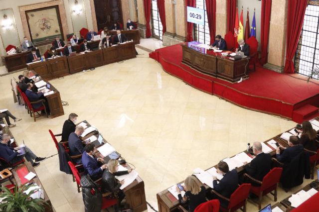 Aprobado el crédito extraordinario que permitirá reformar colegios, campos de fútbol y centros de mayores, adquirir vehículos para Policía Local y construir carriles bici - 1, Foto 1