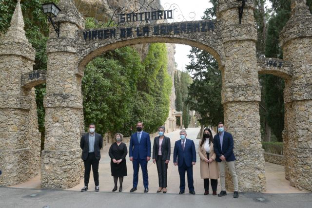 El Secretario de Estado de Turismo y el Delegado del Gobierno en la Región de Murcia visitaron ayer el Santuario de Ntra. Sra. de la Esperanza - 2, Foto 2