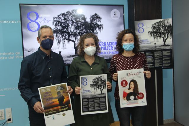 San Pedro del Pinatar conmemora el 8 de Marzo con una gala para homenajear a la mujeres del municipio - 2, Foto 2