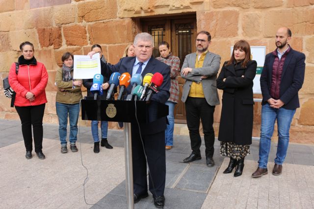 Pepe Vélez pide al Gobierno regional y al PP que deje de mentir sobre el reparto de fondos europeos - 1, Foto 1