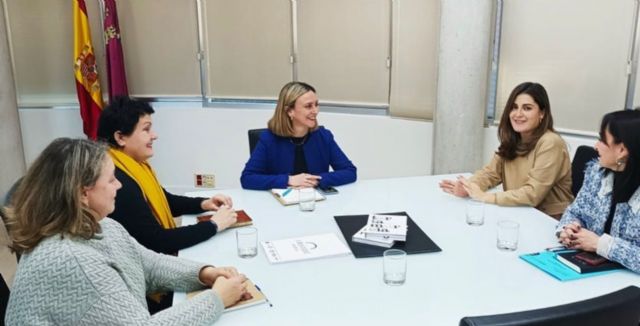 Las familias ucranianas comenzarán a recibir a partir de marzo una ayuda económica directa - 1, Foto 1