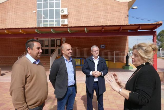 El Ayuntamiento de Molina de Segura lleva a cabo trabajos de instalación solar fotovoltaica en 47 edificios municipales, con una inversión prevista de 1.357.719,59 euros - 1, Foto 1