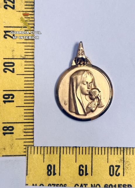 La Guardia Civil detiene a un vecino de Archena por hurtar joyas y dinero del domicilio de unos familiares en Pliego - 1, Foto 1