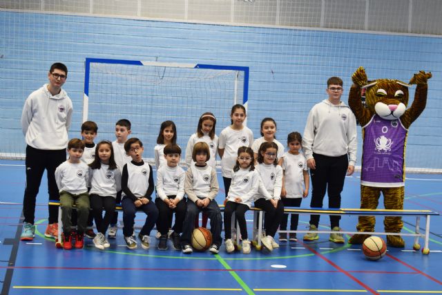 Puesta de largo oficial de los equipos 2024/25 del club Basket Las Torres - 2, Foto 2