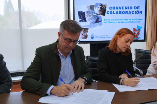 Ayuntamiento y Gatúnicos firman un convenio para la implementación de las colonias felinas - 1, Foto 1