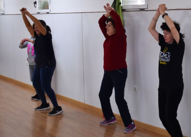 Una clase gratuita de zumba cierra el deporte dominical de febrero - 3, Foto 3
