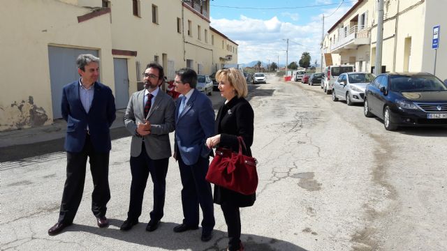 La mejora integral del Camino de los Carrasco supone una inversión de 213.000 euros para mejorar la comunicación entre Marchena, La Hoya y el casco urbano - 2, Foto 2