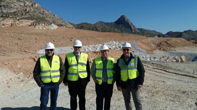 Medio Ambiente comienza la fase final de las obras para la clausura definitiva y regeneración del vertedero de Proambiente en Abanilla - 1, Foto 1