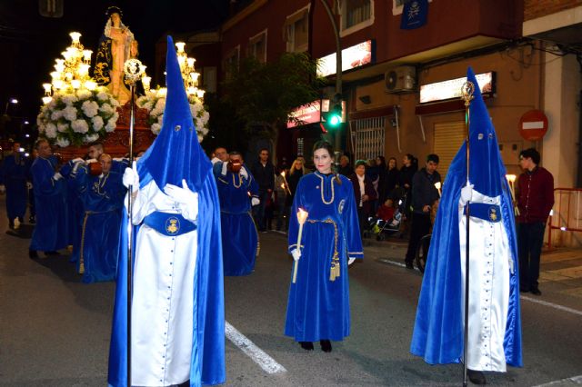 El azul y blanco de la procesión de la Virgen de los Dolores embarga la Semana Santa torreña - 5, Foto 5