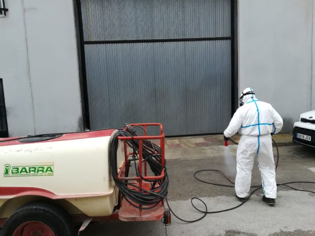 El Ayuntamiento de Bullas continúa diariamente con la desinfección de calles y zonas más conflictivas - 5, Foto 5