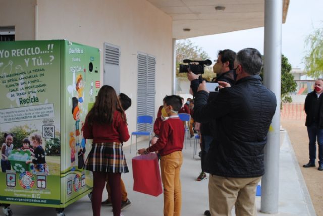 CEVP es el primer centro educativo de  España en contar con una máquina de Reciclado Selectivo Compensado - 3, Foto 3