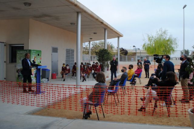 CEVP es el primer centro educativo de  España en contar con una máquina de Reciclado Selectivo Compensado - 4, Foto 4