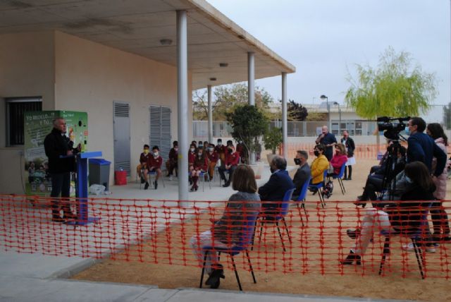 CEVP es el primer centro educativo de  España en contar con una máquina de Reciclado Selectivo Compensado - 5, Foto 5