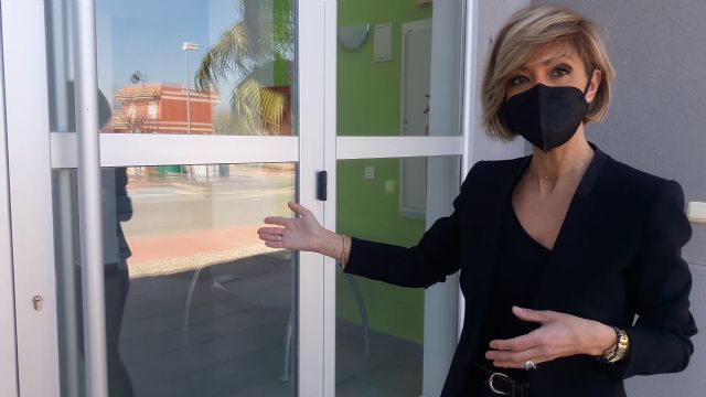 Miles de vecinos afectados por los recortes del alcalde del PSOE contra la atención ciudadana en las oficinas de descentralización municipal de pedanías - 1, Foto 1