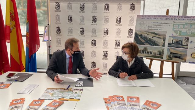 El Ayuntamiento cede terrenos para la construcción de una residencia para personas con discapacidad - 2, Foto 2