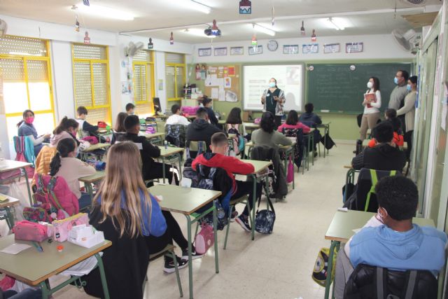 Turismo acerca información de interés sobre el municipio a más de 500 alumnos de primaria - 1, Foto 1