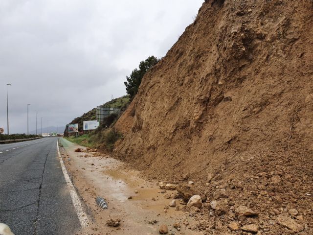 El Ayuntamiento de Lorca acomete actuaciones de emergencia para solventar las incidencias ocasionadas en el municipio por el episodio de lluvias persistentes - 4, Foto 4