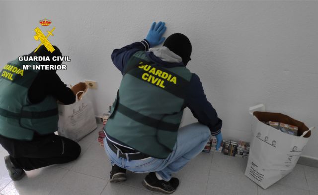 La Guardia Civil desarticula una importante organización criminal asentada en Torre Pacheco relacionada con, al menos, una treintena de atracos y robos en comercios y viviendas - 4, Foto 4