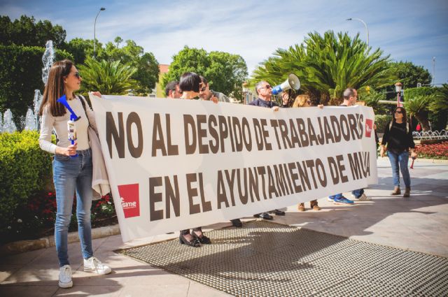 Continúan las movilizaciones del SIME para exigir la estabilización de todo el personal interino o temporal del Ayuntamiento de Murcia - 3, Foto 3