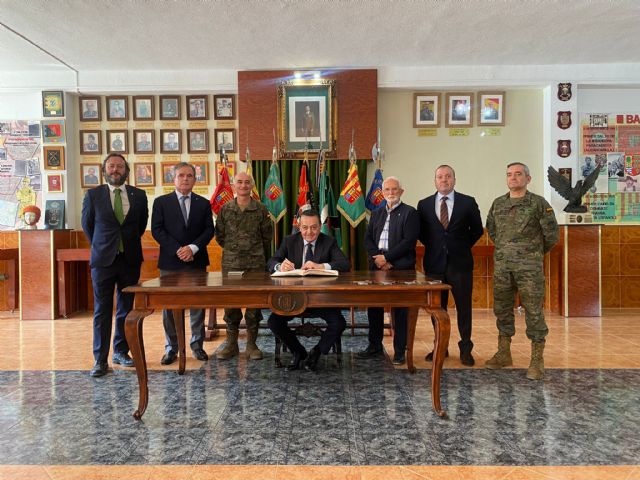 Visita a la bripac para apoyar la labor de las fuerzas y cuerpos de seguridad del estado - 1, Foto 1