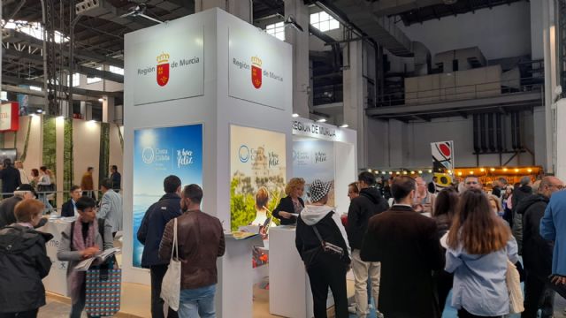 La Región promociona en la 'B-Travel' de Barcelona su amplia oferta turística para atraer visitantes todo el año - 1, Foto 1