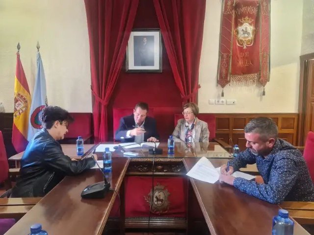 Renovados los convenios de colaboración con las juntas vecinales de Casas Nuevas, Fuente Librilla y Yéchar - 1, Foto 1