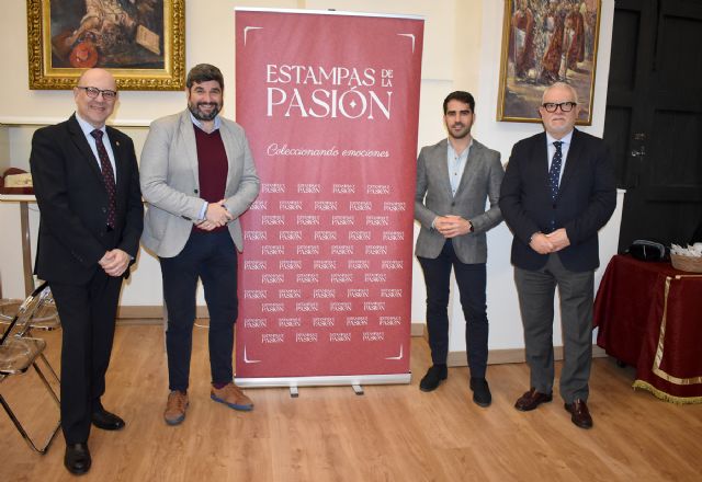 Murcia lanza su coleccionable oficial de estampas cofrades para divulgar la Semana Santa - 1, Foto 1