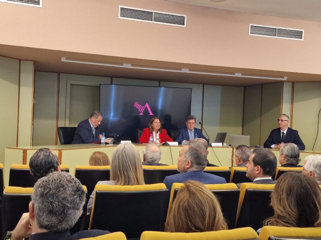 La Asamblea Regional acoge la inauguración de la I Jornadas “Murcia Economía-Defensa” - 2, Foto 2