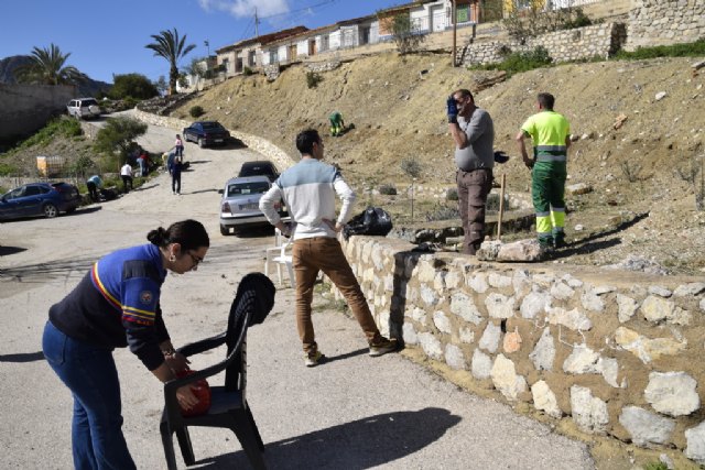 Celebración del Día del Árbol en el marco del plan Tejiendo Barrio, Hilando Vidas - 1, Foto 1
