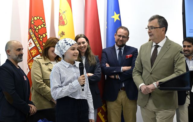 Murcia se viste de solidaridad con ´El Pañuelo de la Huerta´ en apoyo a los niños con cáncer - 1, Foto 1