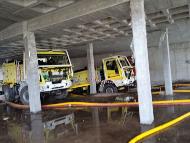 IU-Verdes denuncia que el auditorio fantasma de Cehegín sigue consumiendo recursos públicos inútilmente - 2, Foto 2