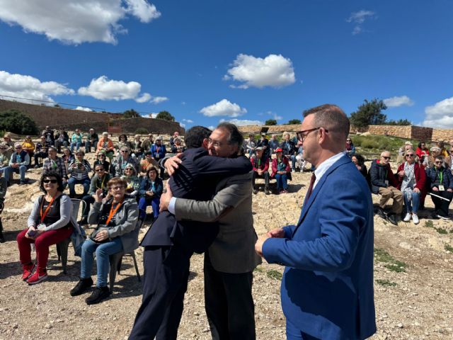 Lorca se suma al programa 'Vacaciones accesibles de personas sordas', con la visita de 200personas por diferentes enclaves patrimoniales de la ciudad - 1, Foto 1