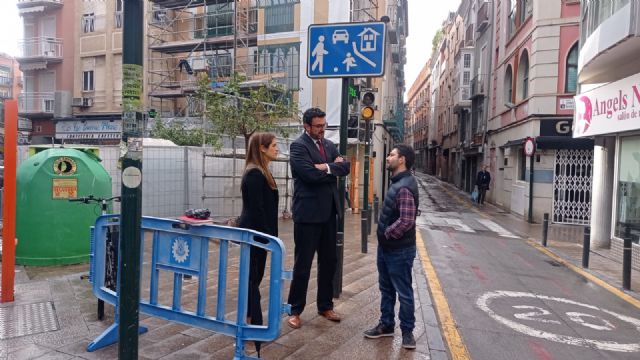 El Grupo Socialista propone una revisión urgente de la ordenación del tráfico en el barrio de San Nicolás - 1, Foto 1