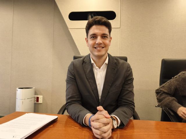 El PSOE saca adelante una iniciativa para aumentar el número de orientadores en los centros educativos de la Región de Murcia con el voto en contra del PP - 2, Foto 2