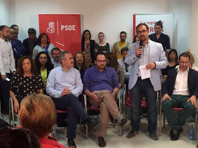 Hernando (PSOE) reivindica en Lorca la llegada de ayudas a los afectados por las riadas de 2012 - 2, Foto 2
