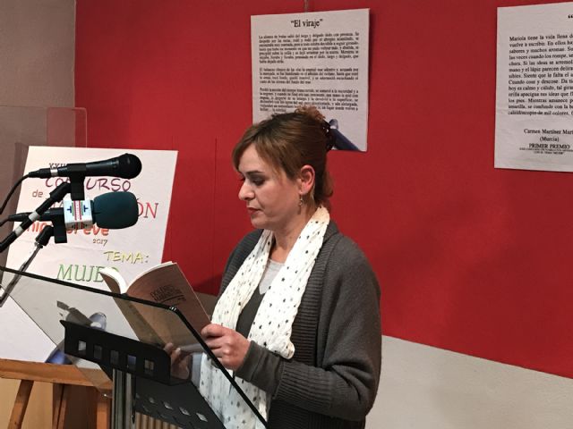 Inaugurada la exposición de Lorca para celebrar el 'Día del Libro' y entregados los premios del concurso de relatos hiperbreves con el tema 'Mujer' - 4, Foto 4